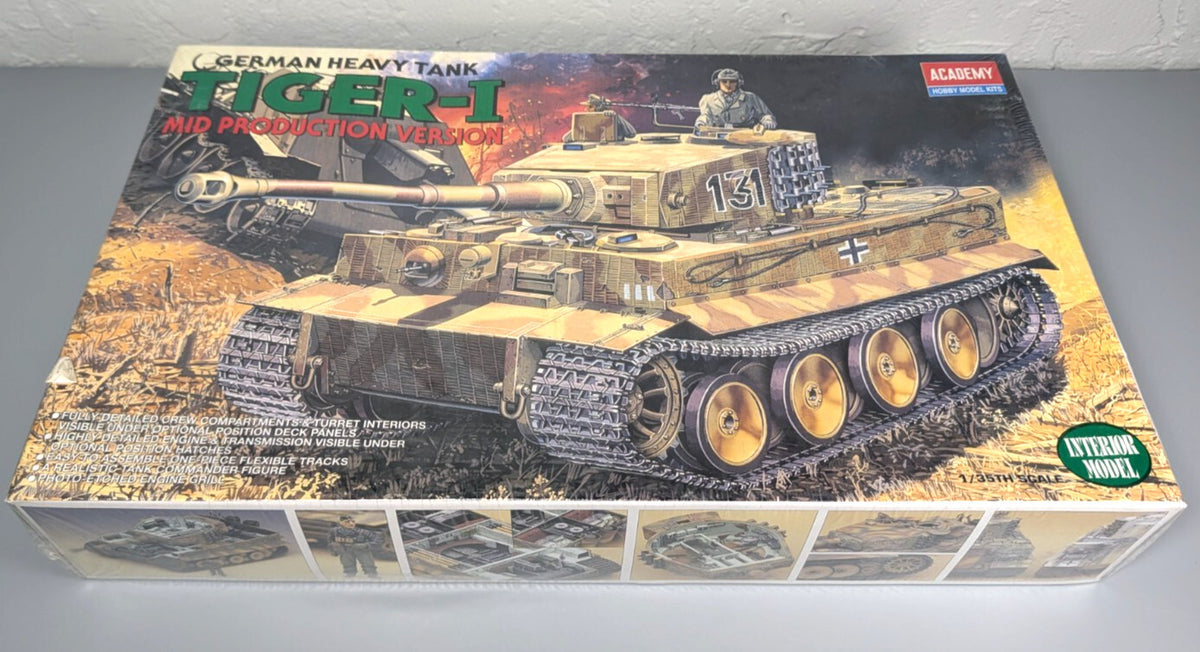Academy 1:35 Tiger I Mid Production German Heavy Tank Model Kit SEALED Interior