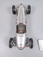 CMC M-073 Auto Union Type C 1936 Sieger GP Deutschland Rosemeyer #4 1:18 Mint LE