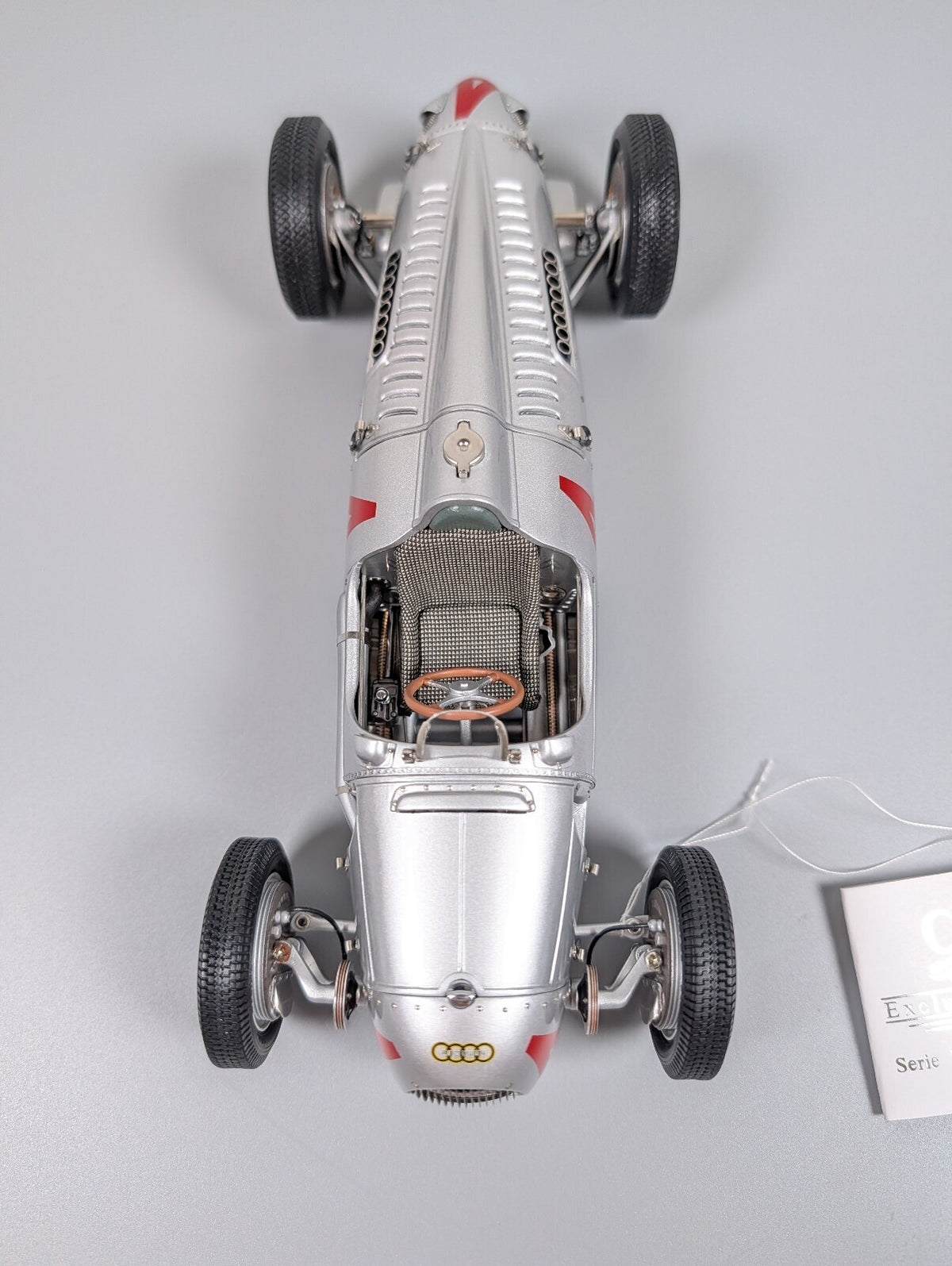 CMC M-073 Auto Union Type C 1936 Sieger GP Deutschland Rosemeyer #4 1:18 Mint LE