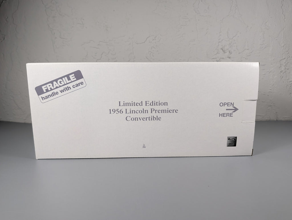 Danbury Mint 1956 Lincoln Premiere Convertible 1:24 Diecast LE 1441/5000 NIB