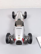 CMC M-073 Auto Union Type C 1936 Sieger GP Deutschland Rosemeyer #4 1:18 Mint LE