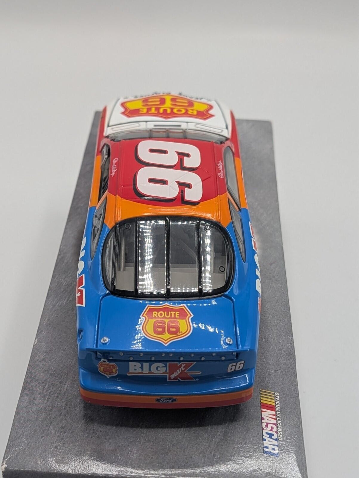 Action Darrell Waltrip #66 Route 66 Jeans Clothes 1999 Ford Taurus 1/24 Diecast