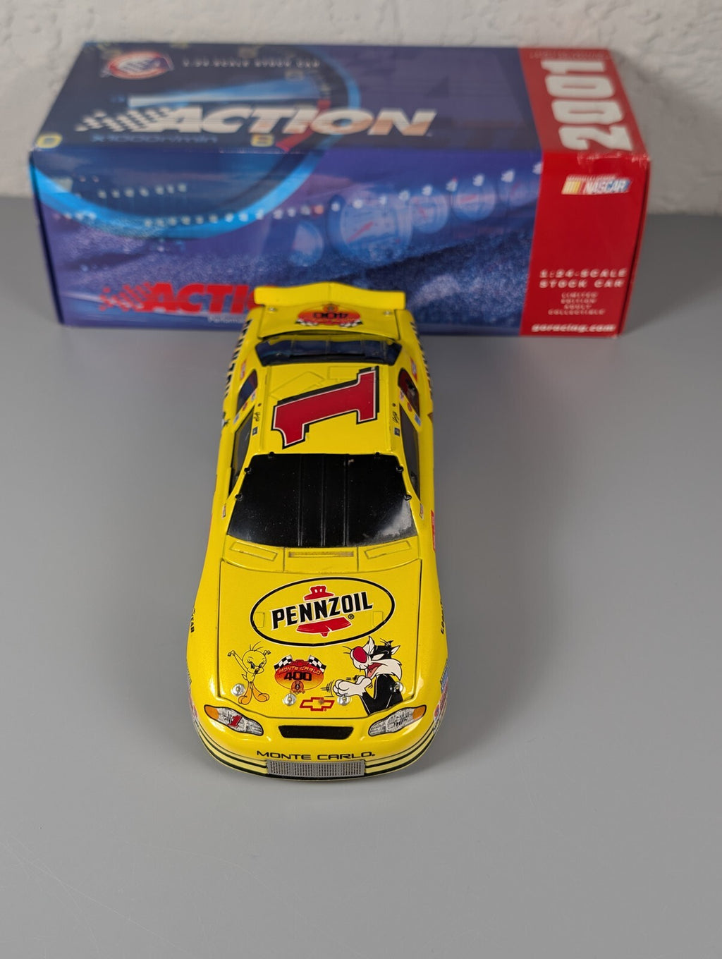 Steve Park #1 Pennzoil Looney Tunes 2001 Monte Carlo Action 1:24 Bank 1 of 1,908
