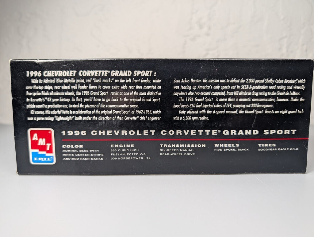 Ertl 1:25 1996 Chevrolet Corvette Grand Sport Plastic Admiral Blue #6536 Box
