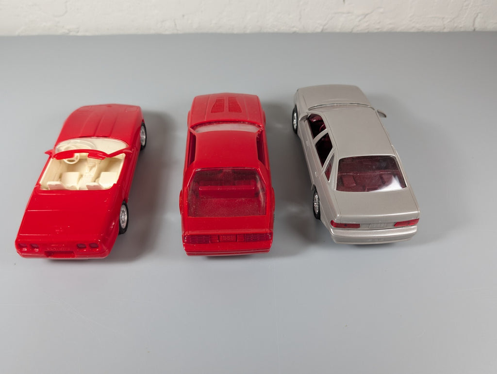 Ertl Dealer Promo Lot of 3 1992 Corvette Convertible 1989 Camaro IROC-Z Taurus