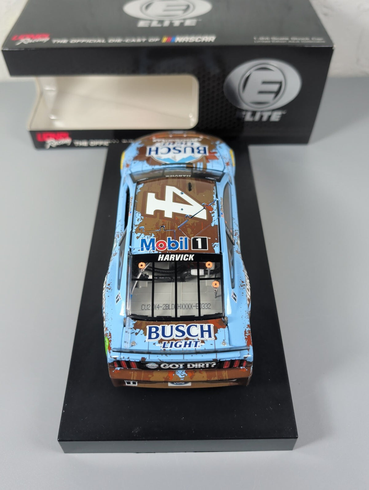 2021 Kevin Harvick #4 Busch Light Dirt Car 1:24 Diecast Lionel RCCA Elite