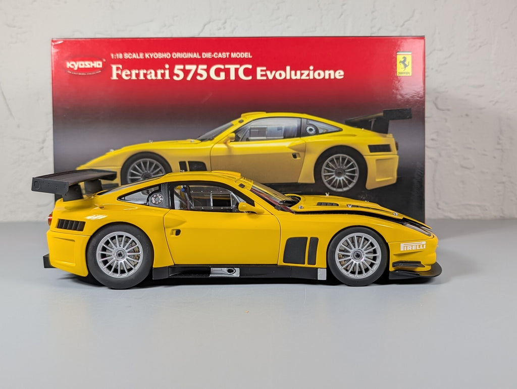 Kyosho 1:18 Ferrari 575 GTC Evoluzione Yellow 08392C Diecast Race Car with Box