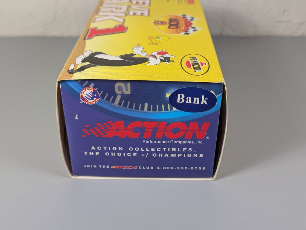 Steve Park #1 Pennzoil Looney Tunes 2001 Monte Carlo Action 1:24 Bank 1 of 1,908