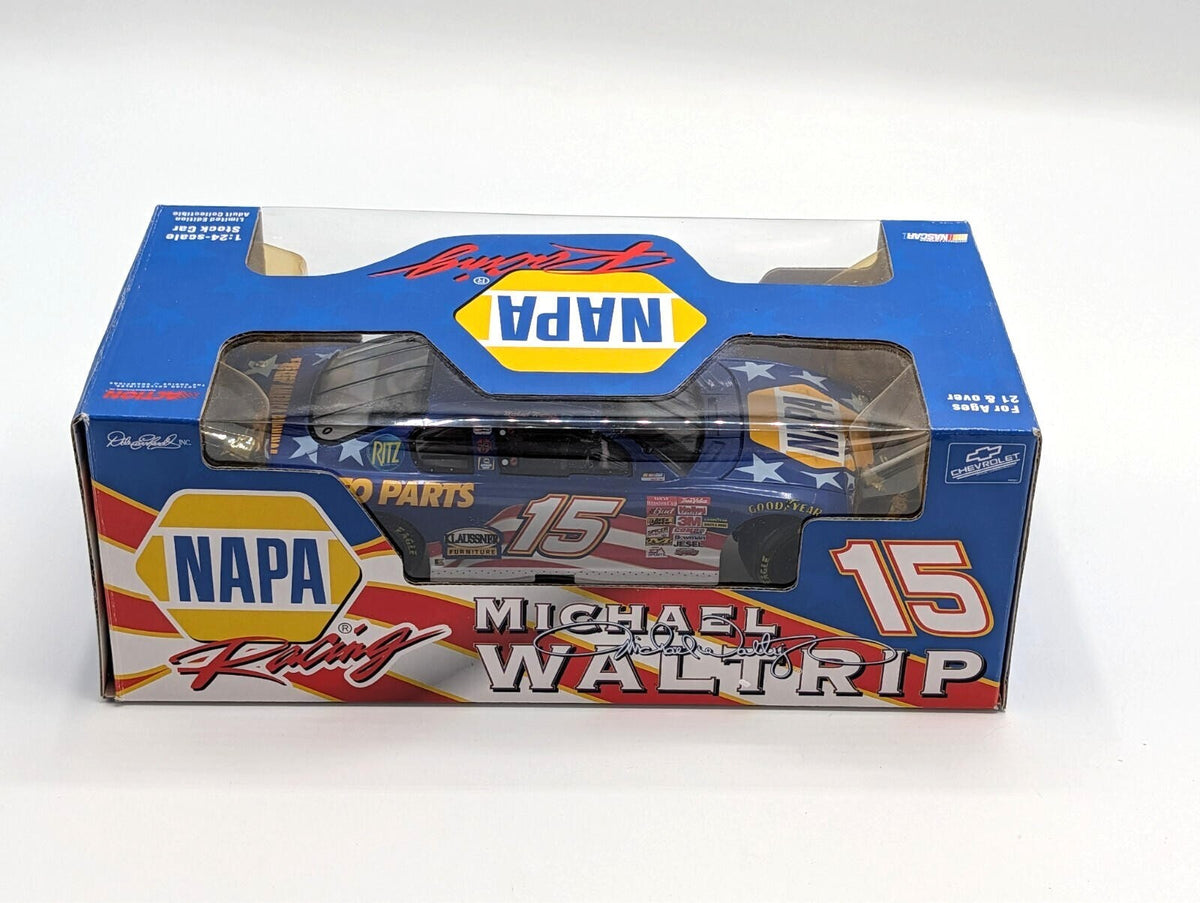 Michael Waltrip #15 NAPA Auto Parts Stars & Stripes 1:24 Action Diecast