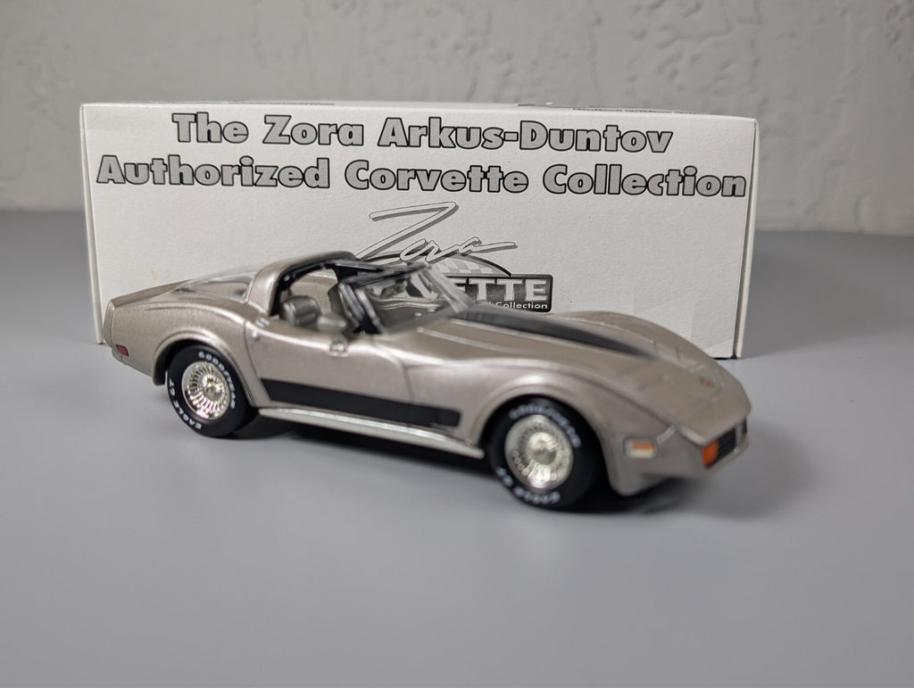 1982 Chevrolet Corvette Collector Edition 1:32 Zora Arkus-Duntov Diecast