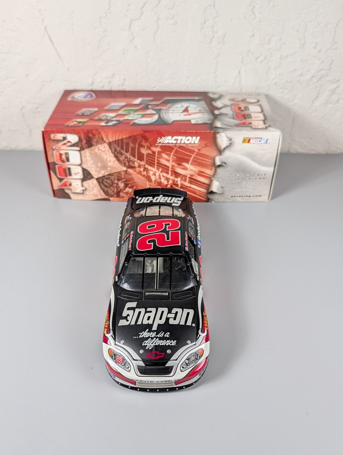 Kevin Harvick #29 Snap-On 2004 Monte Carlo Action 1:24 NASCAR Diecast