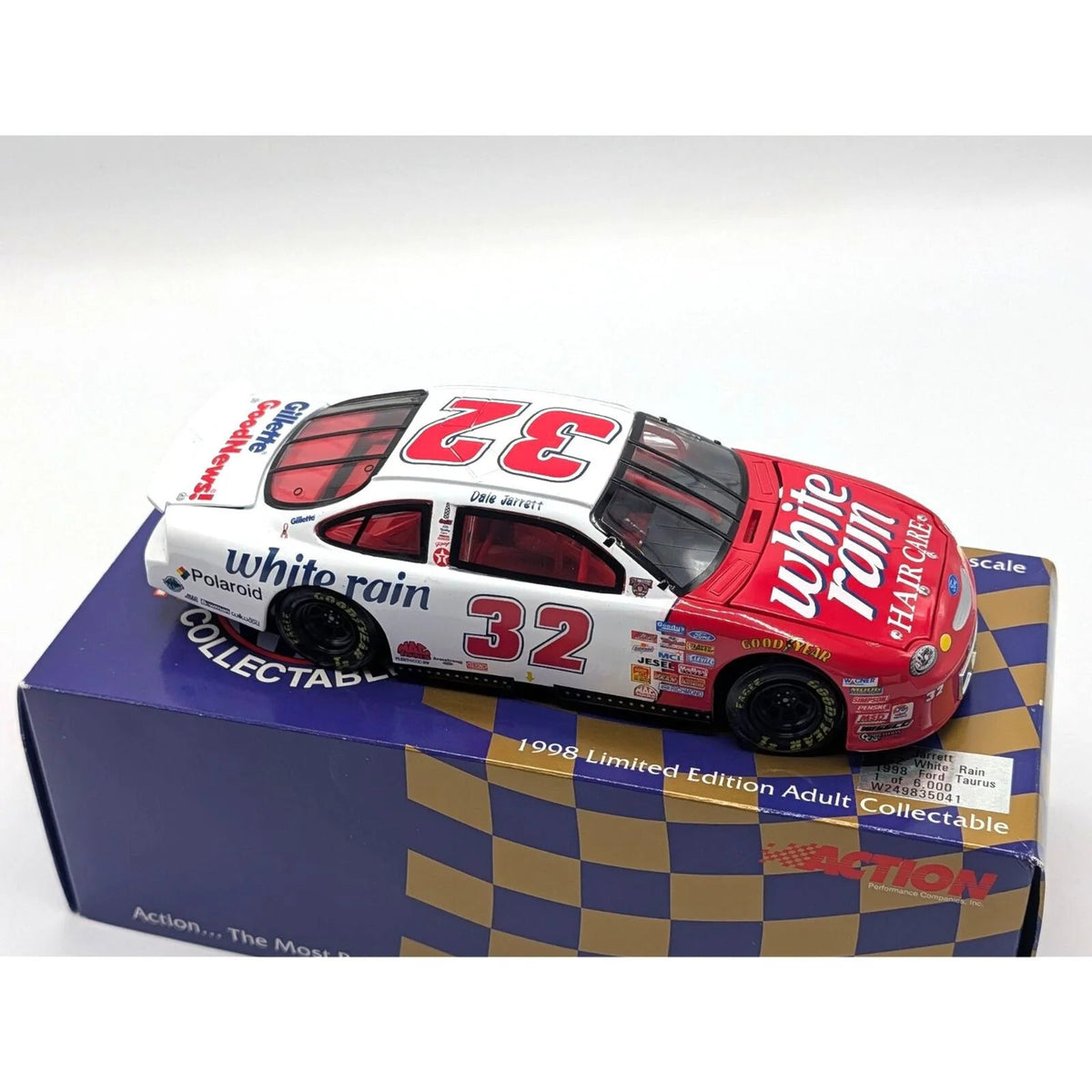 Action 1998 Dale Jarrett #32 White Rain Ford Taurus 1:24 NASCAR Diecast