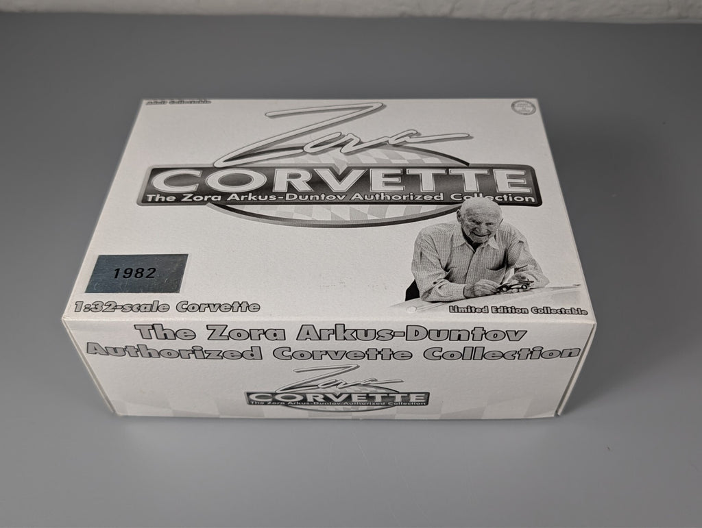 1982 Chevrolet Corvette Collector Edition 1:32 Zora Arkus-Duntov Diecast
