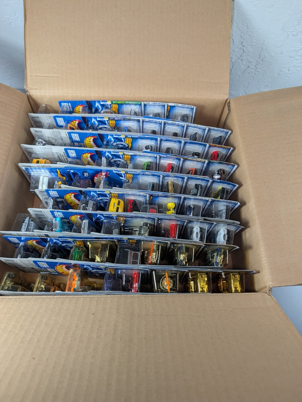 Hot Wheels Factory Case 3612 Lot of 72 Mainline 2001 First Edition Gold 1:64 C