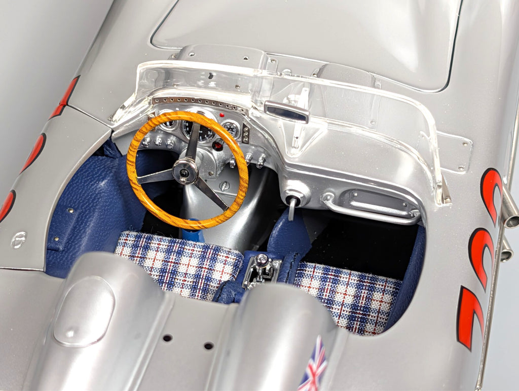 CMC 1:18 Mercedes-Benz 300 SLR 722 Signed Stirling Moss Mille Miglia  M-072 COA