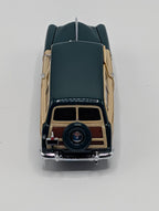 1987 Franklin Mint Precision Models Green  Ford Woody Wagon 1:43