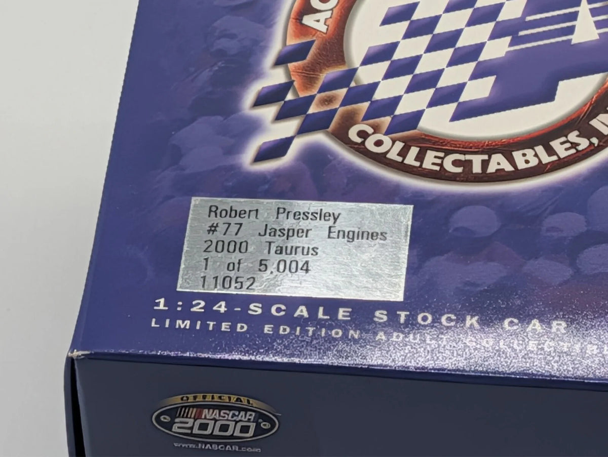 Robert Pressley #77 2000 Jasper Engines Ford Taurus 1:24 Diecast Team Caliber
