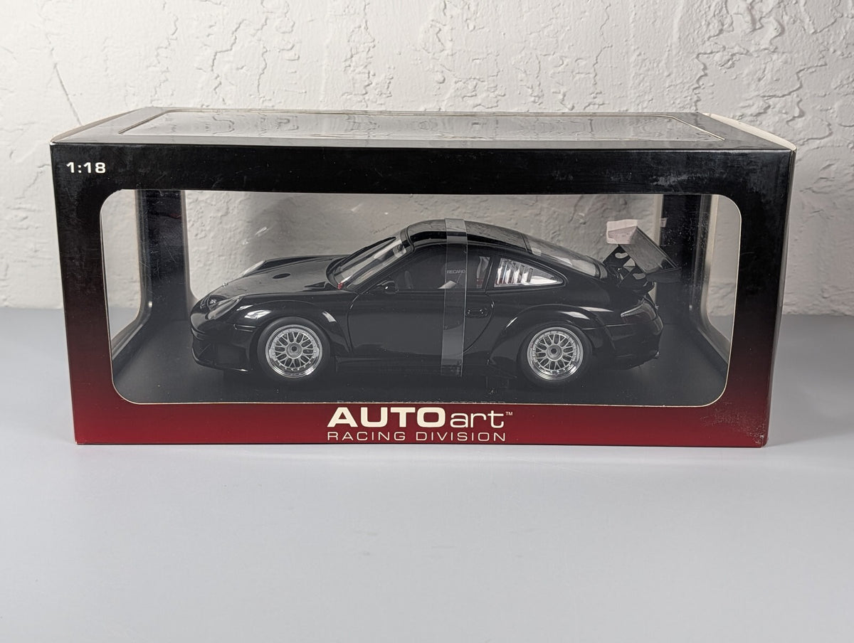 AutoArt 1:18 Porsche 911 996 GT3 RSR Plain Body Version Black Diecast Car