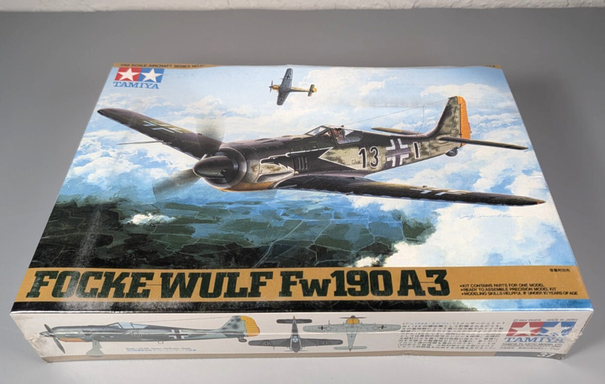 Tamiya 1:48 Focke Wulf Fw190 A-3 Model Kit No. 37 SEALED German WWII Luftwaffe