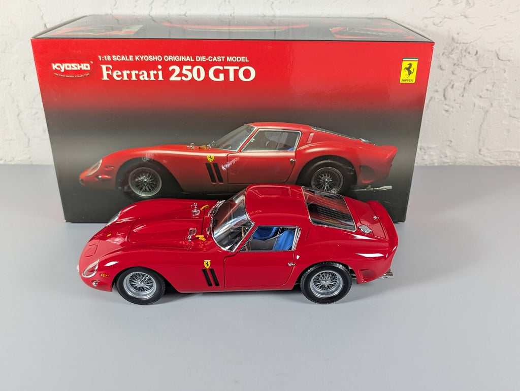 Kyosho 1:18 Ferrari 250 GTO Red 08431R Diecast Car Opening Doors Hood w/ Box
