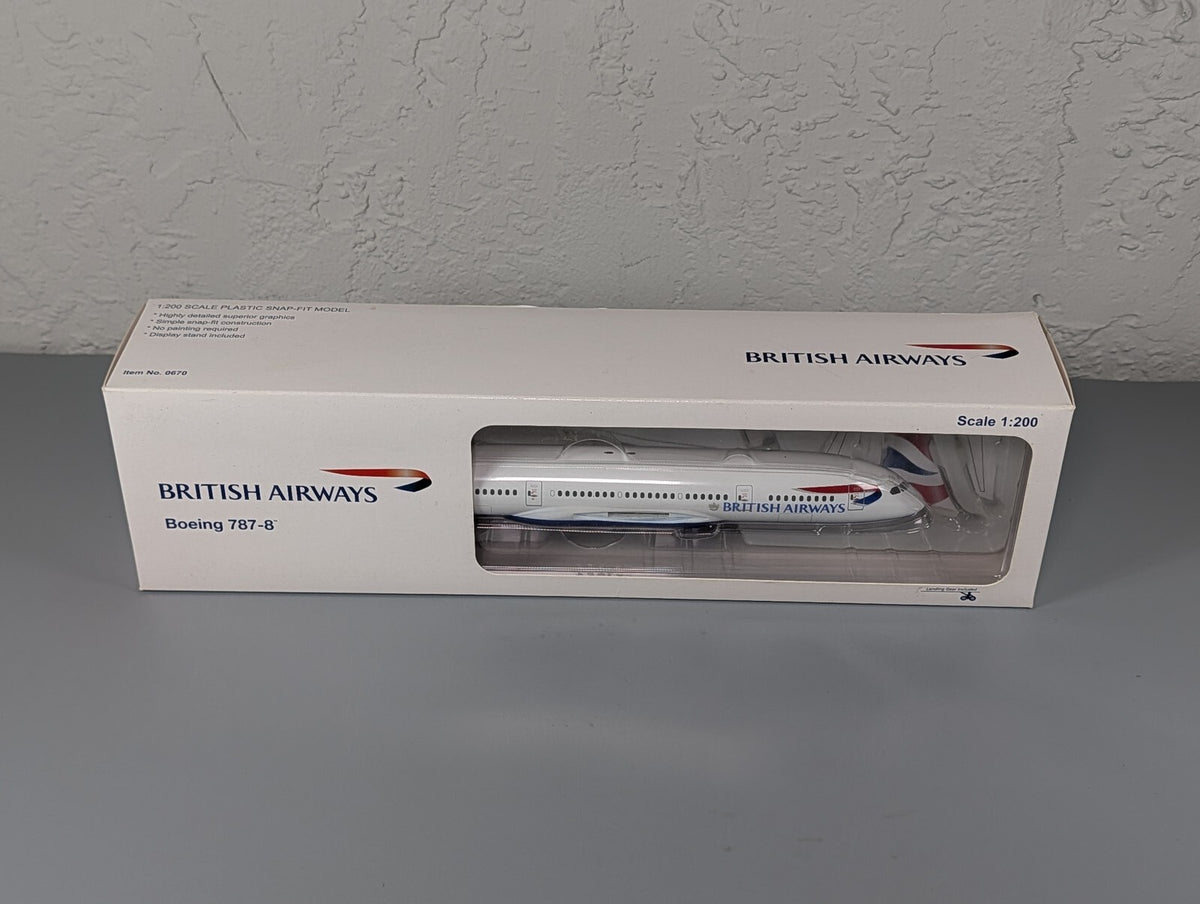 Hogan 1:200 Boeing 787-8 British Airways Snap Fit Model 0670 G-ZBJA w/ Stand