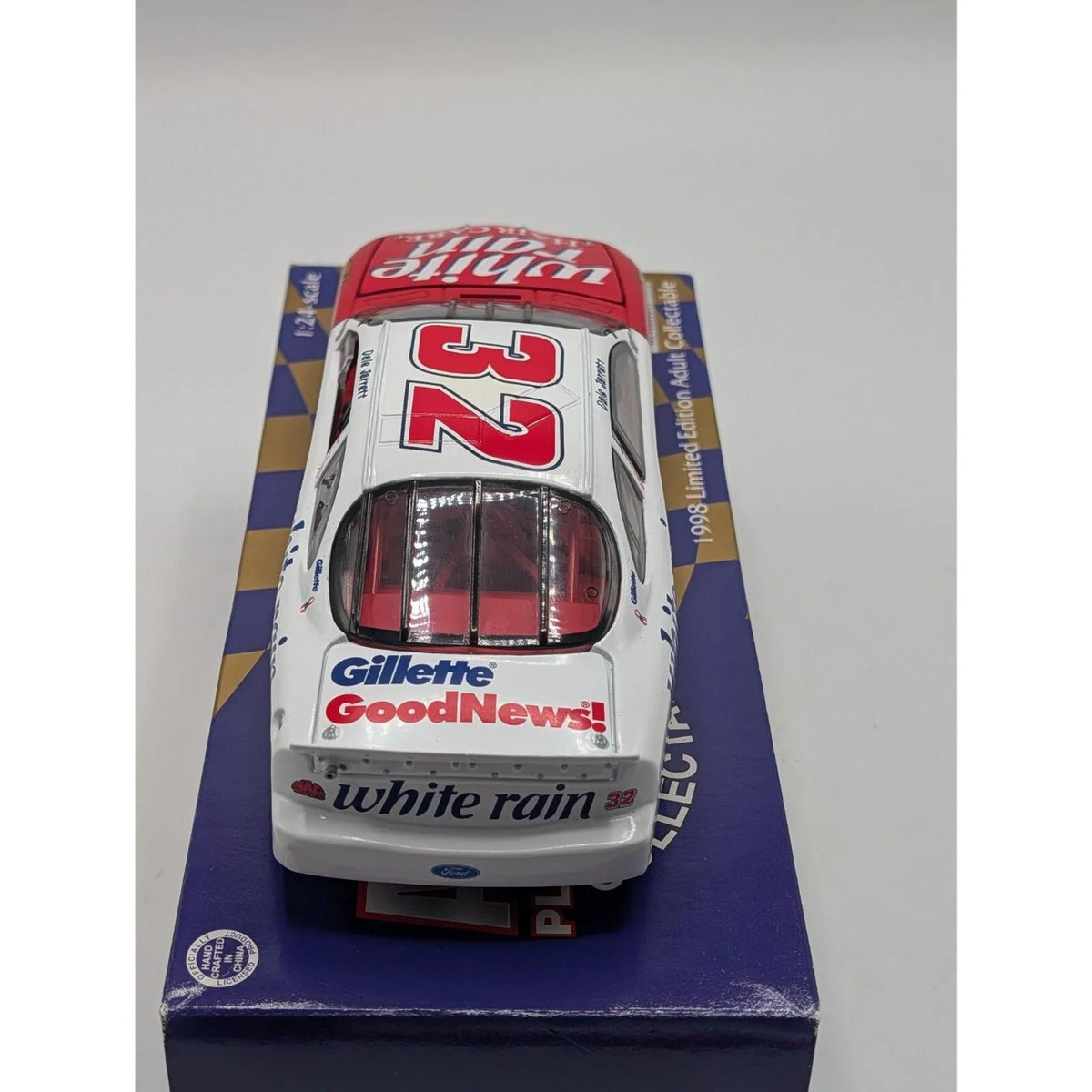 Action 1998 Dale Jarrett #32 White Rain Ford Taurus 1:24 NASCAR Diecast