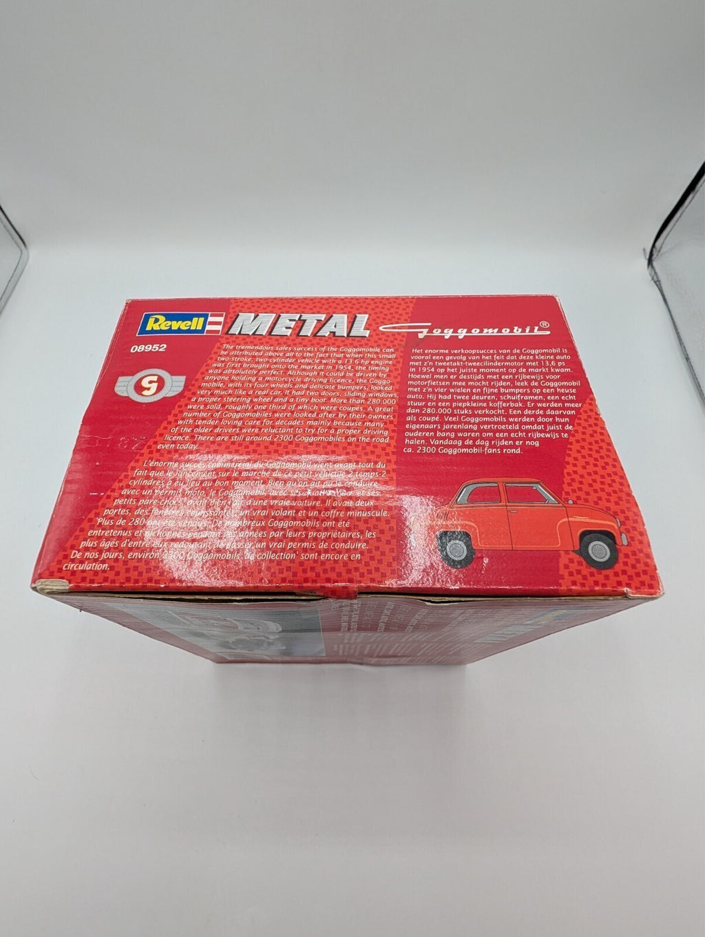 Revell Metal Goggomobil T250 1:18 Diecast 08952 Maroon Microcar Never Removed