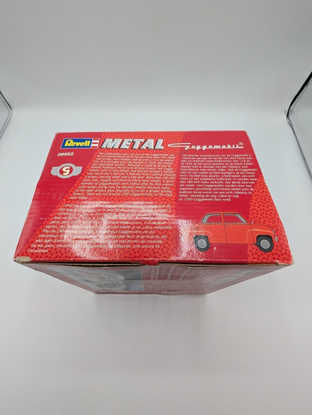 Revell Metal Goggomobil T250 1:18 Diecast 08952 Maroon Microcar Never Removed