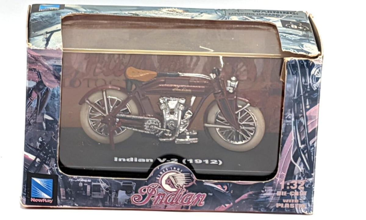 New-Ray Indian V-2 (1912) 1:32 Die-Cast Motorcycle Replica Indian Collection NIB