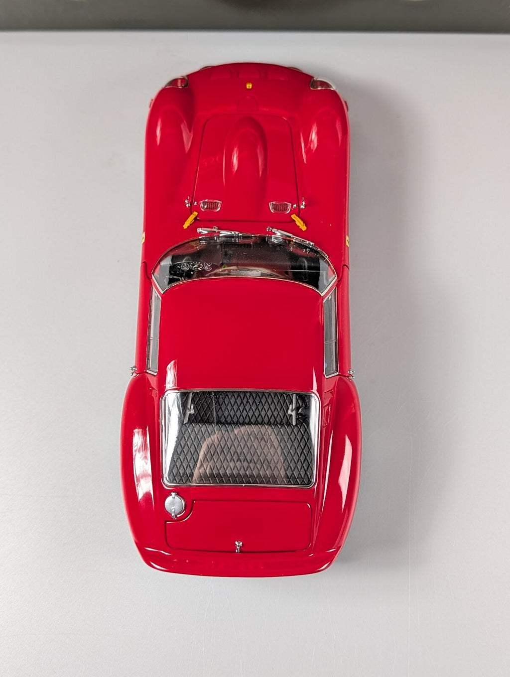 Kyosho 1:18 Ferrari 250 GTO Red 08431R Diecast Car Opening Doors Hood w/ Box