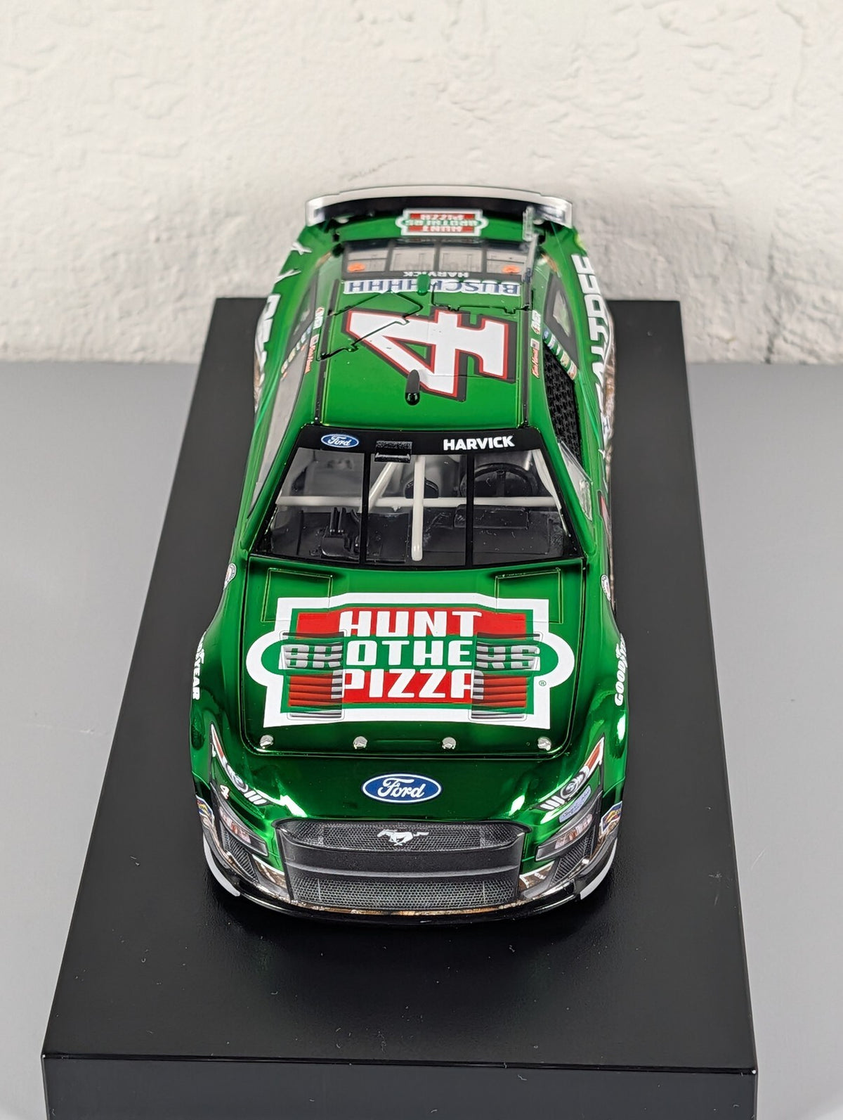 Kevin Harvick #4 Hunt Brothers Pizza 2023 Mustang Color Chrome 1:24 DIN 47/84