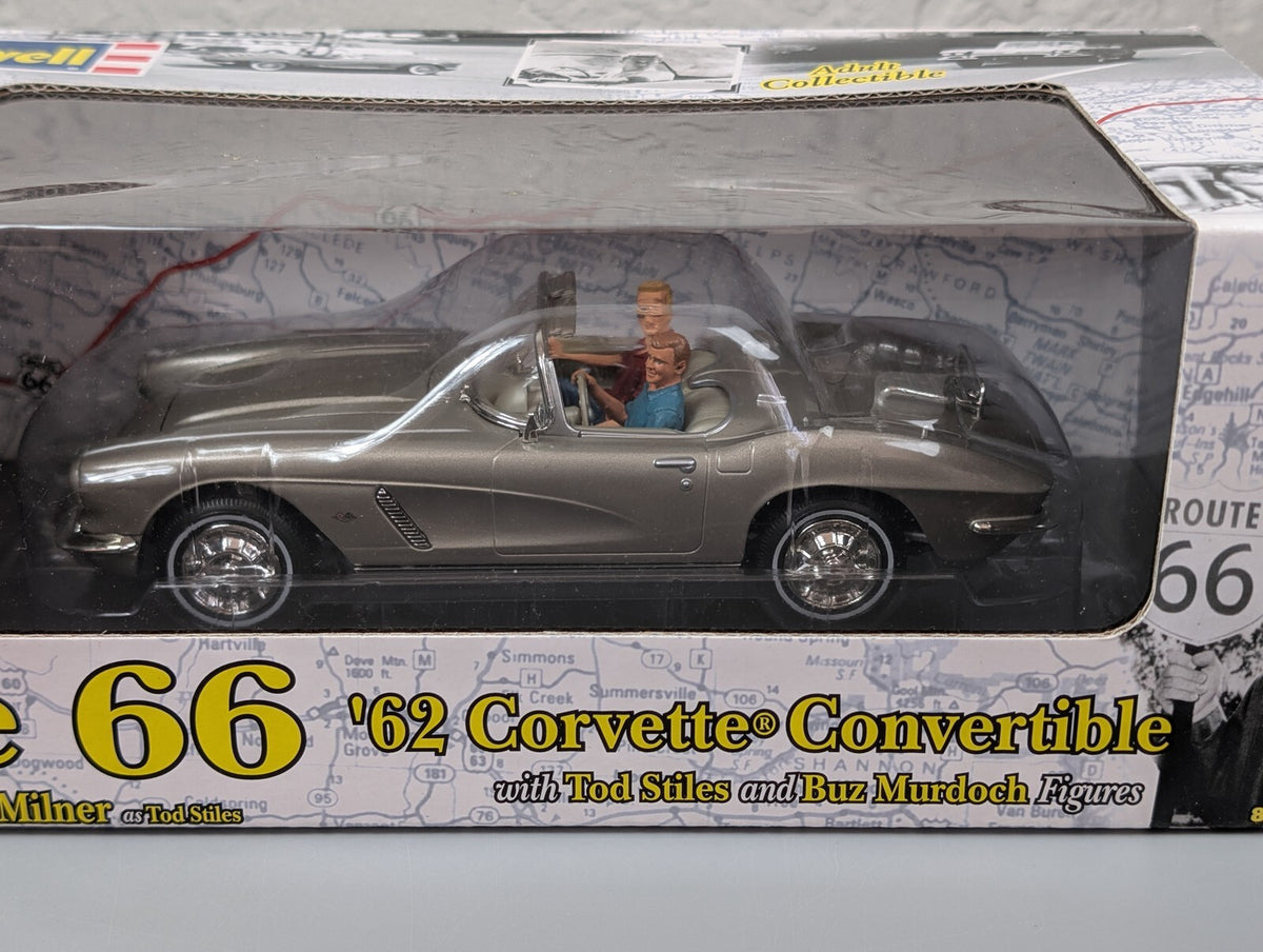 Revell Route 66 '62 Corvette Convertible 1:25 Diecast Figures New Box