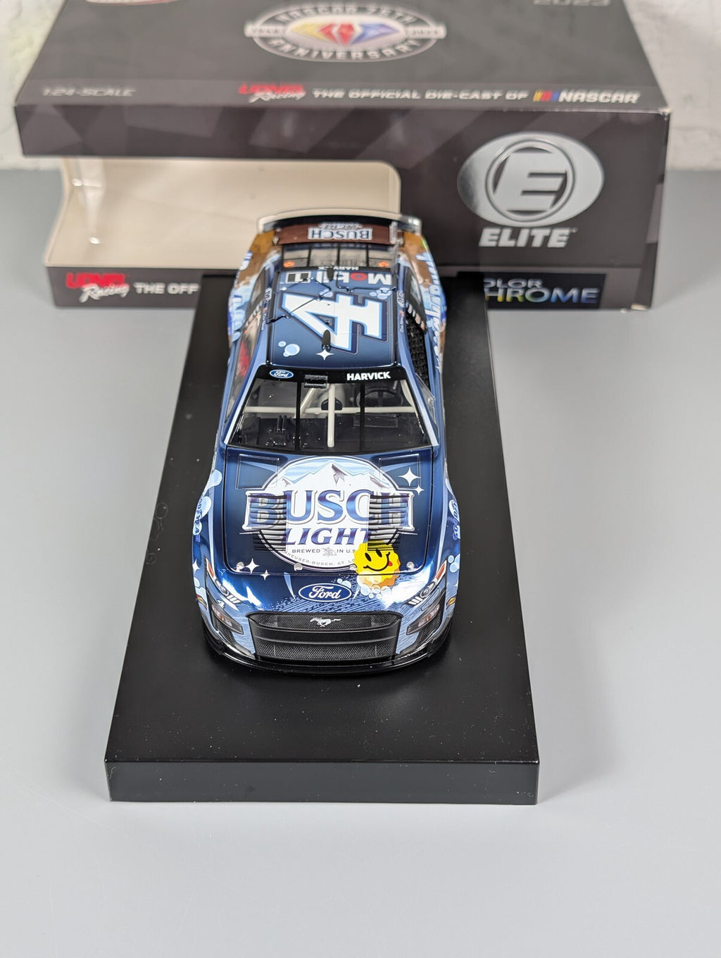 Kevin Harvick #4 Busch Light Dirt 2023 Mustang Elite Color Chrome 1:24 DIN 12/24