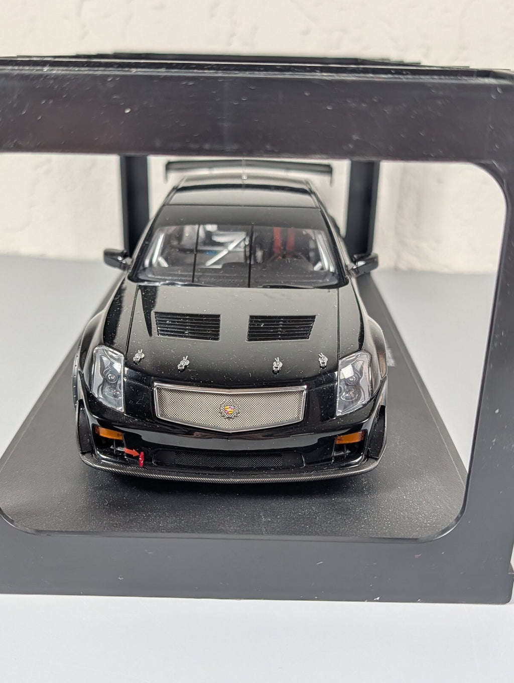 AutoArt 1:18 Cadillac CTS-V Race Car Plain Body Black Limited 3000 Diecast