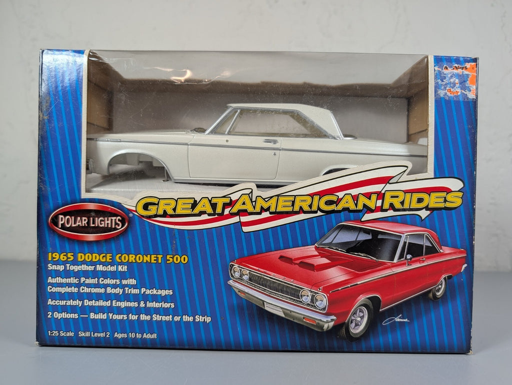 Polar Lights 1965 Dodge Coronet 500 1:25 Snap Model Kit Pre-Painted Unbuilt