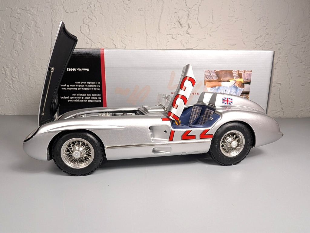 CMC 1:18 Mercedes-Benz 300 SLR 722 Signed Stirling Moss Mille Miglia  M-072 COA