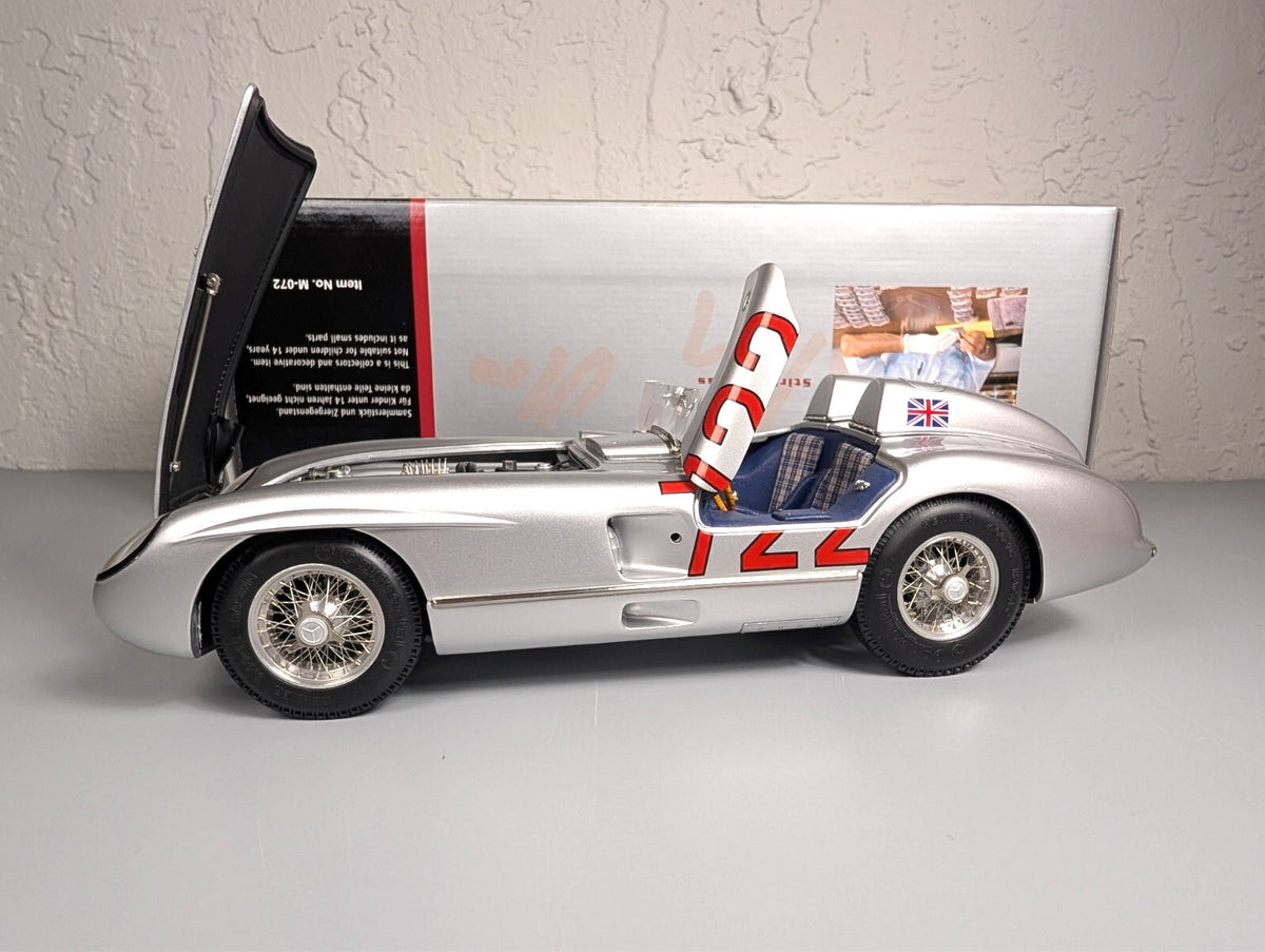 CMC 1:18 Mercedes-Benz 300 SLR 722 Signed Stirling Moss Mille Miglia  M-072 COA