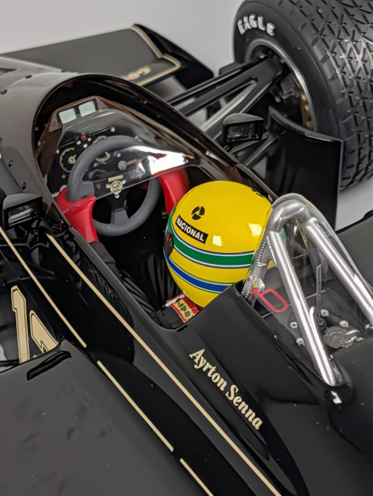 Minichamps 1:12 Lotus Renault 97T Senna 1985 Portugal Win #12 Diecast 540851292