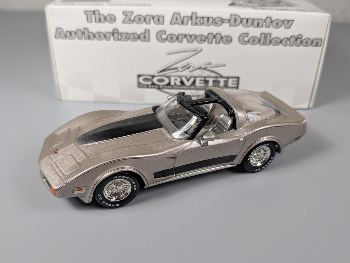 1982 Chevrolet Corvette Collector Edition 1:32 Zora Arkus-Duntov Diecast