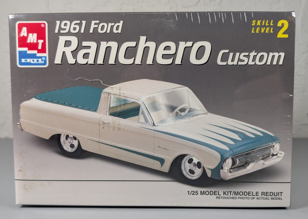 AMT ERTL 1961 Ford Ranchero Custom 1:25 Model Kit Sealed Unbuilt Vintage