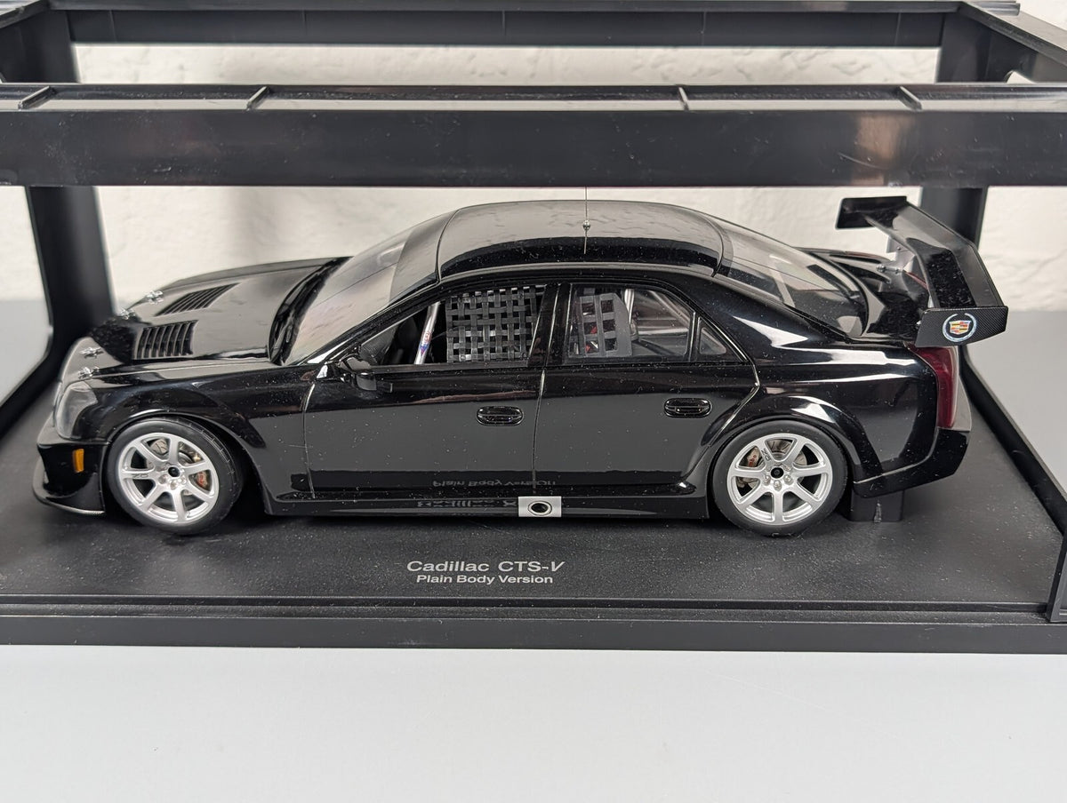 AutoArt 1:18 Cadillac CTS-V Race Car Plain Body Black Limited 3000 Diecast