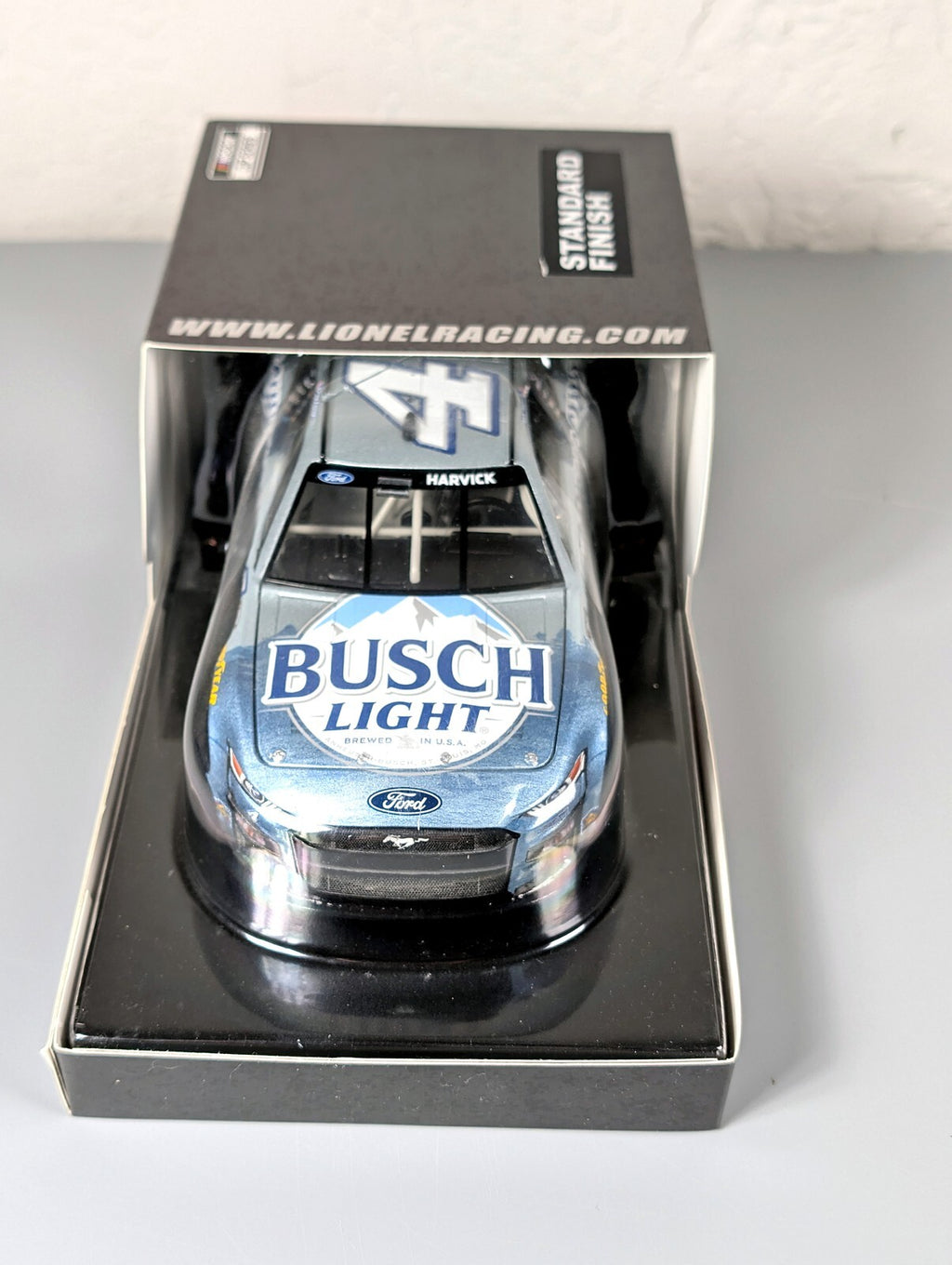 Lionel Kevin Harvick #4 Busch Light 2022 Next Gen 1:24 Diecast DIN 33/248