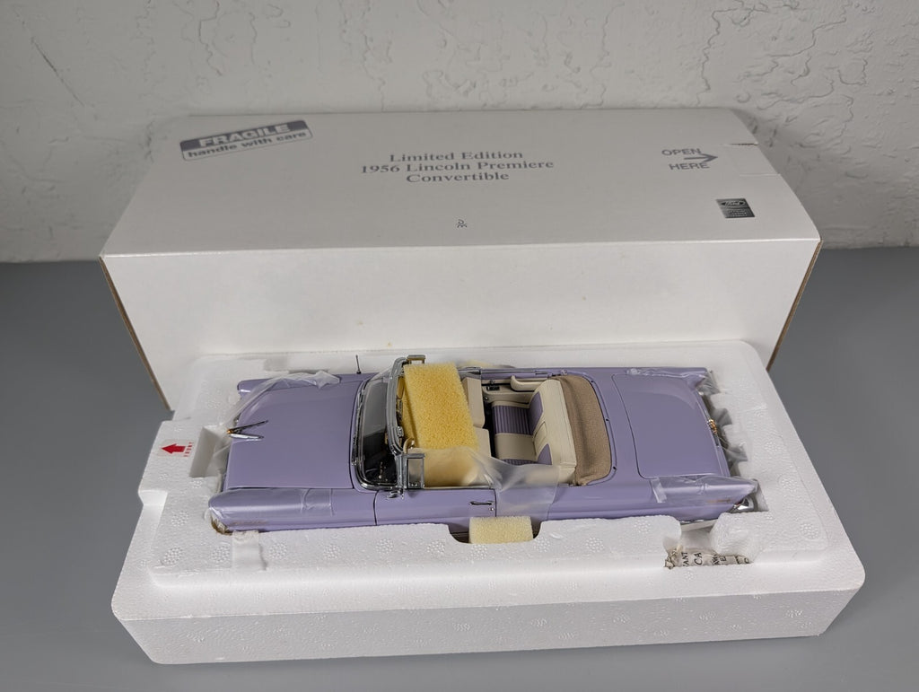 Danbury Mint 1956 Lincoln Premiere Convertible 1:24 Diecast LE 1441/5000 NIB