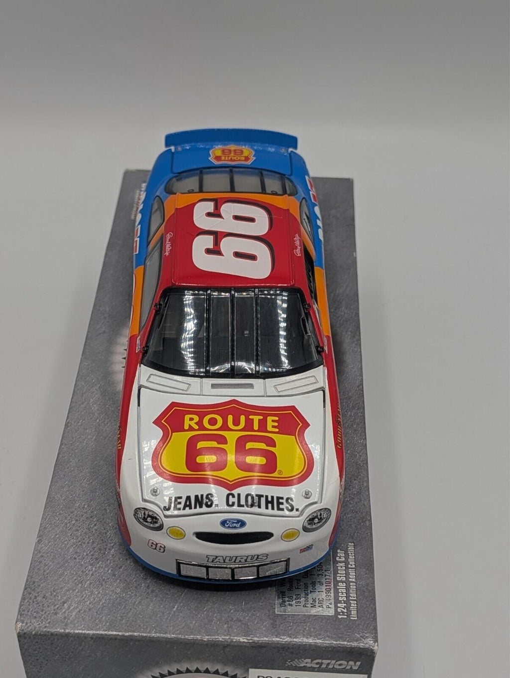 Action Darrell Waltrip #66 Route 66 Jeans Clothes 1999 Ford Taurus 1/24 Diecast