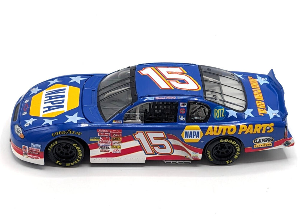 Michael Waltrip #15 NAPA Auto Parts Stars & Stripes 1:24 Action Diecast