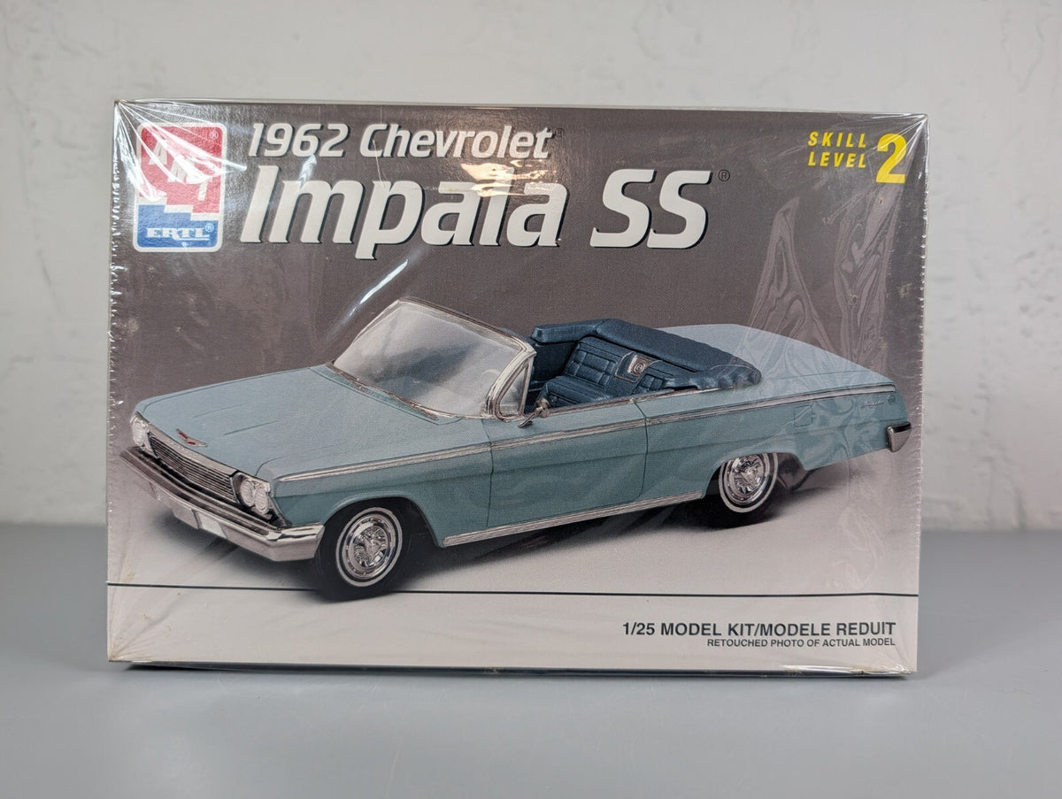AMT ERTL 1962 Chevrolet Impala SS Convertible 1:25 Model Kit #8209 Unbuilt 1996