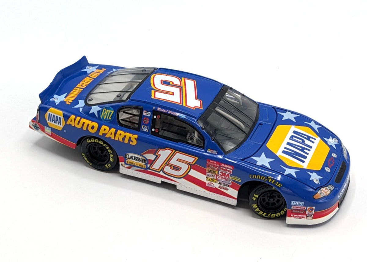 Michael Waltrip #15 NAPA Auto Parts Stars & Stripes 1:24 Action Diecast