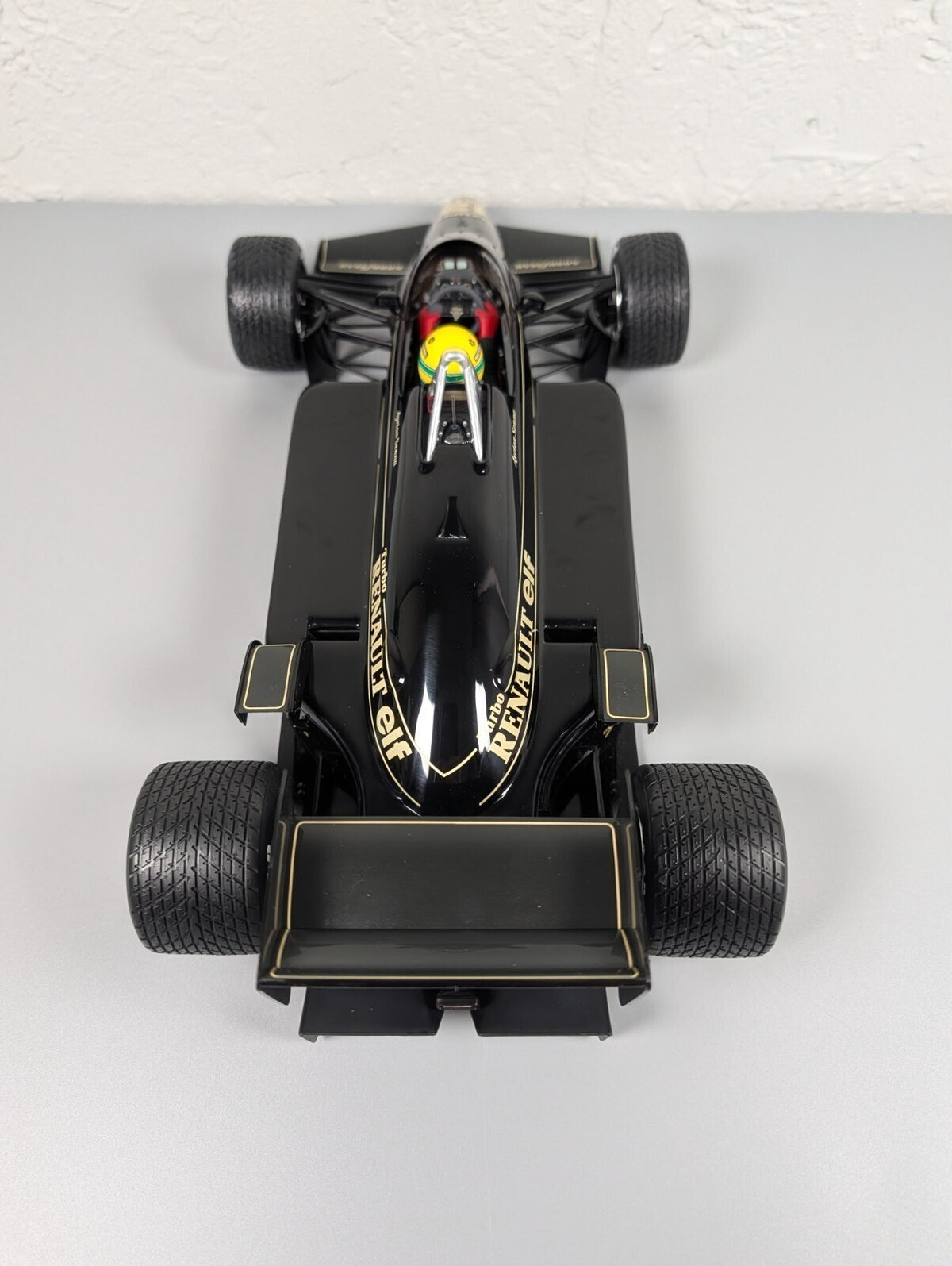 Minichamps 1:12 Lotus Renault 97T Senna 1985 Portugal Win #12 Diecast 540851292