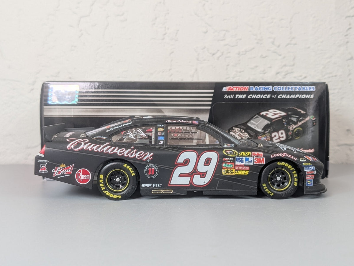 Kevin Harvick #29 Budweiser Military Tribute 2011 Impala 1:24 DIN 2884/3702