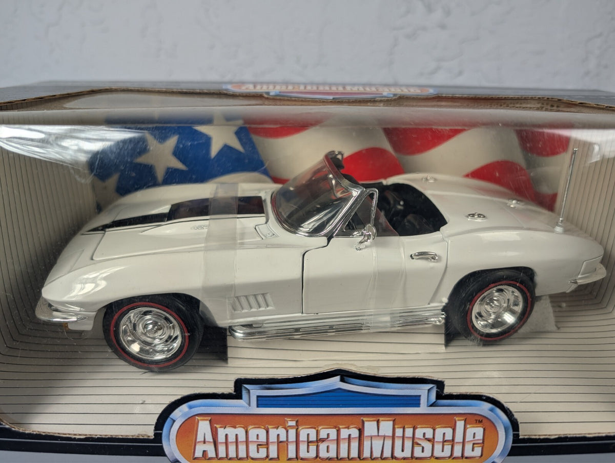ERTL American Muscle 1967 Corvette L-88 1:18 White Sealed NIB Diecast 7491